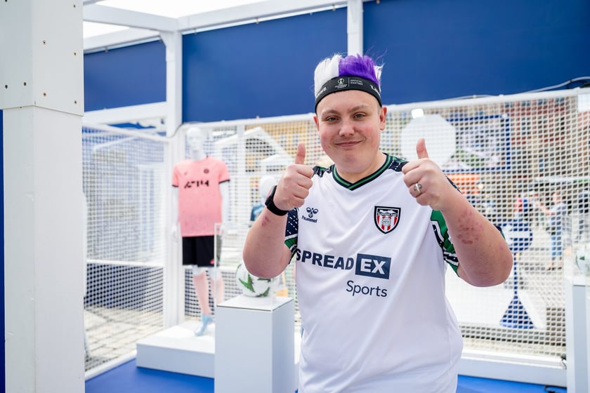 Otwarcie ogólnodostępnej strefy kibica Fan Festival w rynku