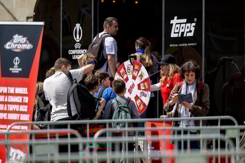 Otwarcie ogólnodostępnej strefy kibica Fan Festival w rynku