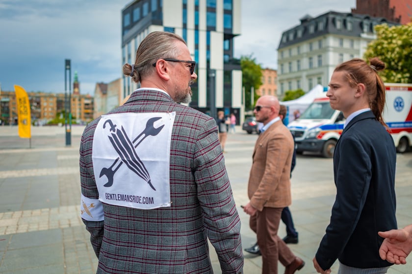 Distinguished Gentleman's Ride - stylowe i klasyczne motocykle przejechały przez Wrocław - 1 czerwca 2025 r.