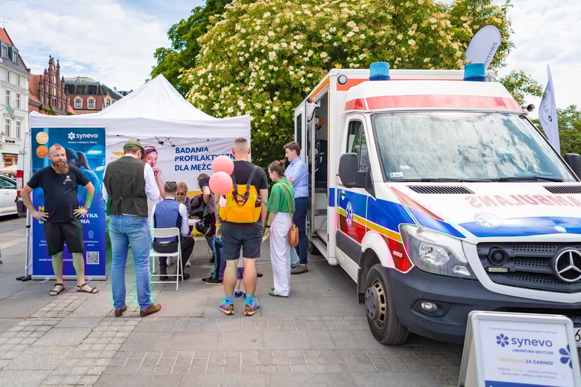 Distinguished Gentleman's Ride - stylowe i klasyczne motocykle przejechały przez Wrocław - 1 czerwca 2025 r.