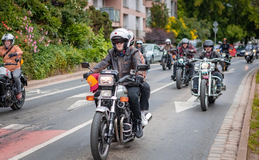 Distinguished Gentleman's Ride - stylowe i klasyczne motocykle przejechały przez Wrocław - 1 czerwca 2025 r.