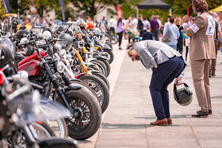 Distinguished Gentleman's Ride - stylowe i klasyczne motocykle przejechały przez Wrocław - 1 czerwca 2025 r.