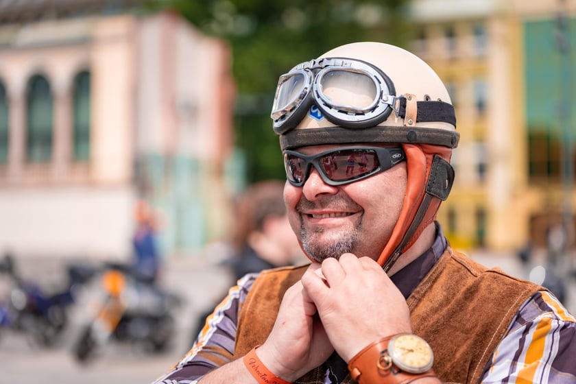 Distinguished Gentleman's Ride - stylowe i klasyczne motocykle przejechały przez Wrocław - 1 czerwca 2025 r.