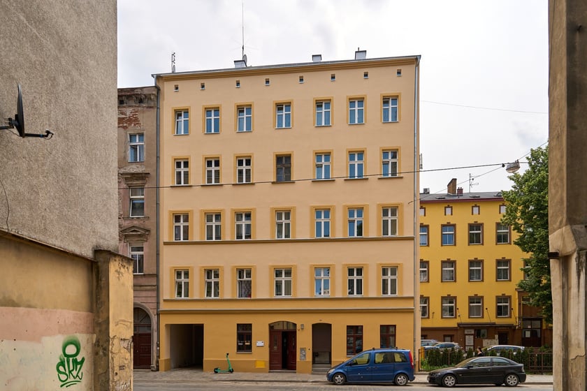 Kamienica Prądzyńskiego 20 po remoncie (czerwiec 2025)
