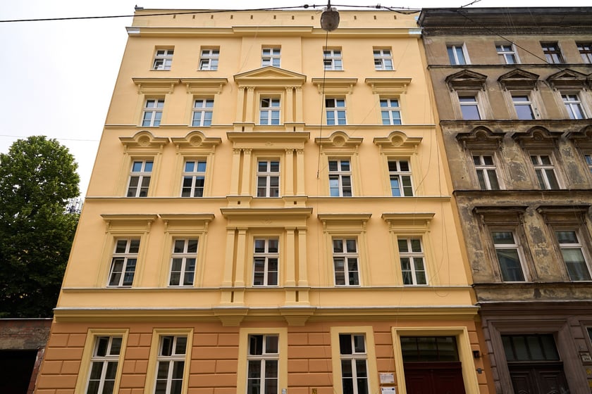Kamienica Prądzyńskiego 24 po remoncie (czerwiec 2025)