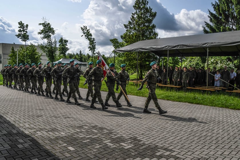 Obchody święta 10. Wrocławskiej Brygady Łączności