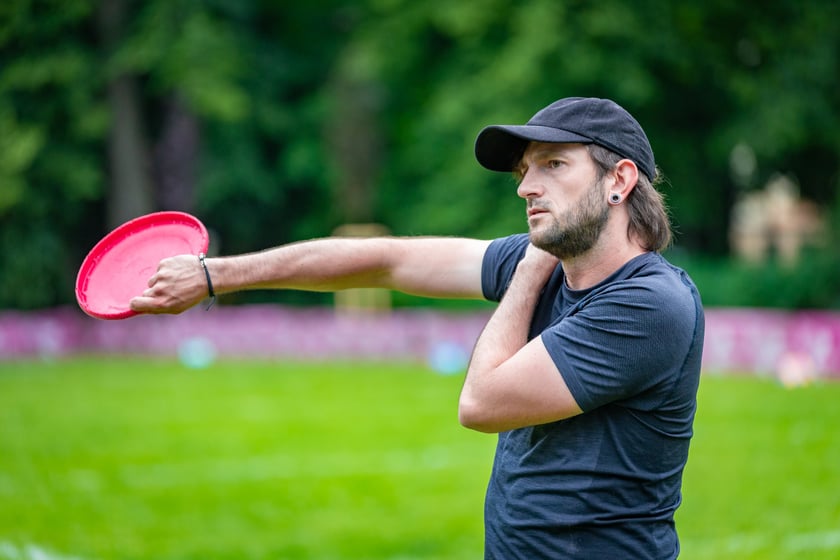Mistrzostwa Polski Dogfrisbee 2025 - latające psy w parku Południowym