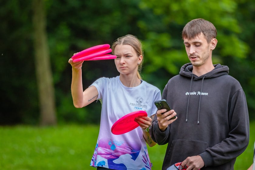 Mistrzostwa Polski Dogfrisbee 2025 - latające psy w parku Południowym