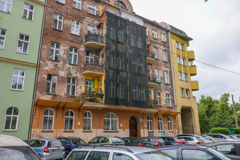 Budynki i spotkanie na Ołbinie, Rozbrat 16