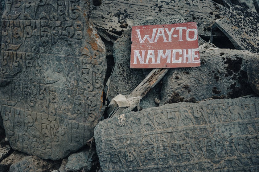 Wyprawa Mateusza Waligóry rowerem, pieszo i wspinając się na Mount Everest