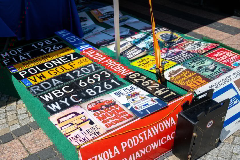 Giełda Staroci w okolicach Rynku, przy Kościele św. Marii Magdaleny na skwerze przy rogu ulic Szewskiej i Wita Stwosza- 12-15 czerwca