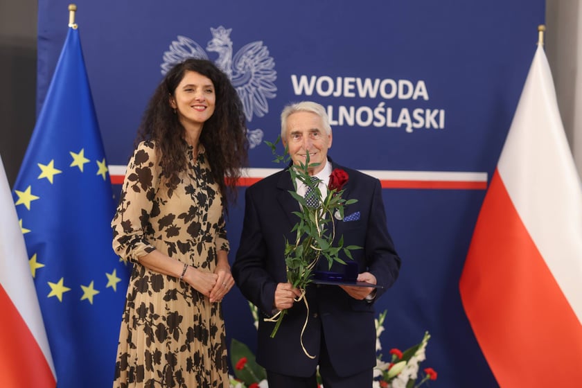 Wręczenie odznak samorządowcom w urzędzie wojewódzkim (16 czerwca 2025)