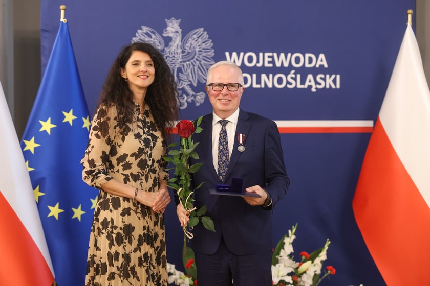 Wręczenie odznak samorządowcom w urzędzie wojewódzkim (16 czerwca 2025)