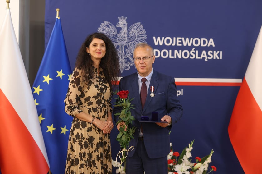 Wręczenie odznak samorządowcom w urzędzie wojewódzkim (16 czerwca 2025)