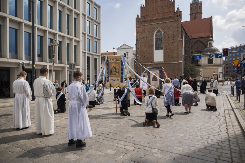 Boże Ciało 2025, uroczysta procesja