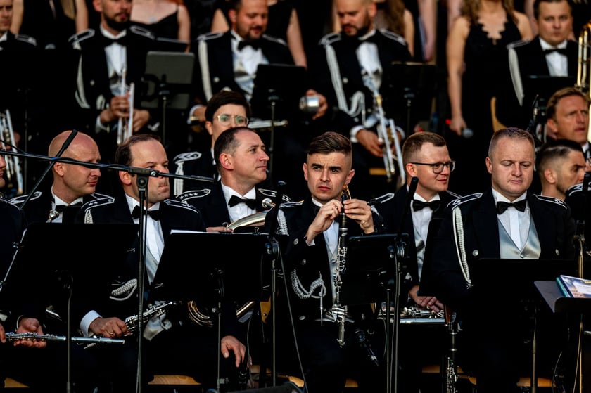 Na Bastionie Sakwowym tłumy meloman&oacute;w. Koncert muzyki filmowej oczarował publiczność