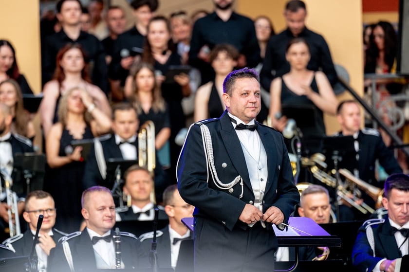 Na Bastionie Sakwowym tłumy meloman&oacute;w. Koncert muzyki filmowej oczarował publiczność