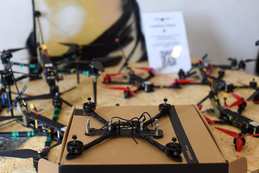 Warsztaty ze składania dronów w Foreign Front, 22 czerwca 2025