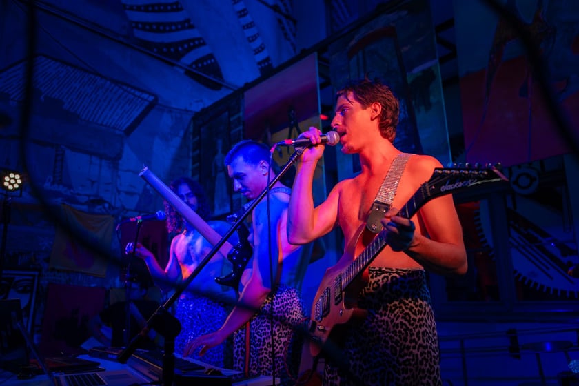 Inauguracyjny pokaz wideomappingu, Ruska 46, 28 czerwca 2025