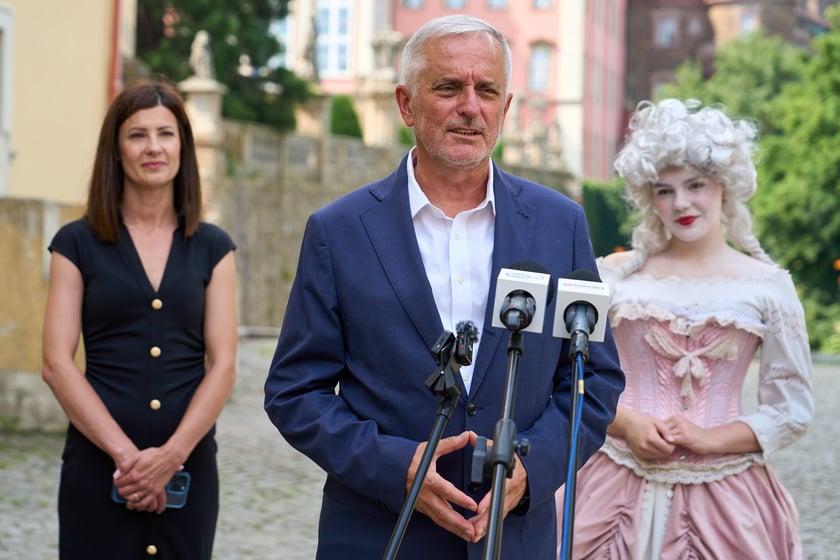 Wrocławianie zwiedzali Zamek Książ z kartą Nasz Wrocław