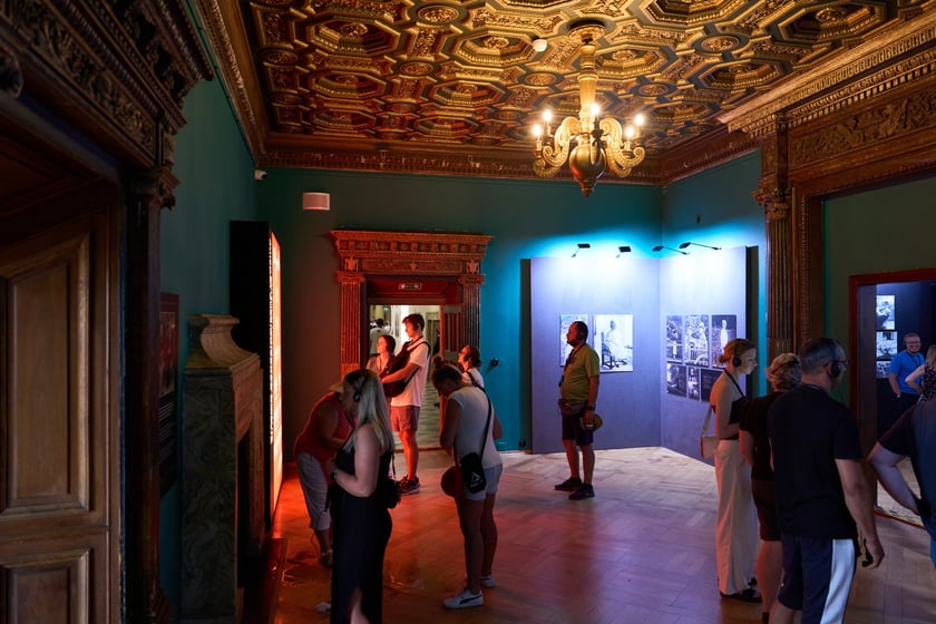 Wrocławianie zwiedzali Zamek Książ z kartą Nasz Wrocław