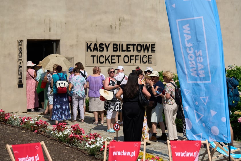 Wrocławianie zwiedzali Zamek Książ z kartą Nasz Wrocław