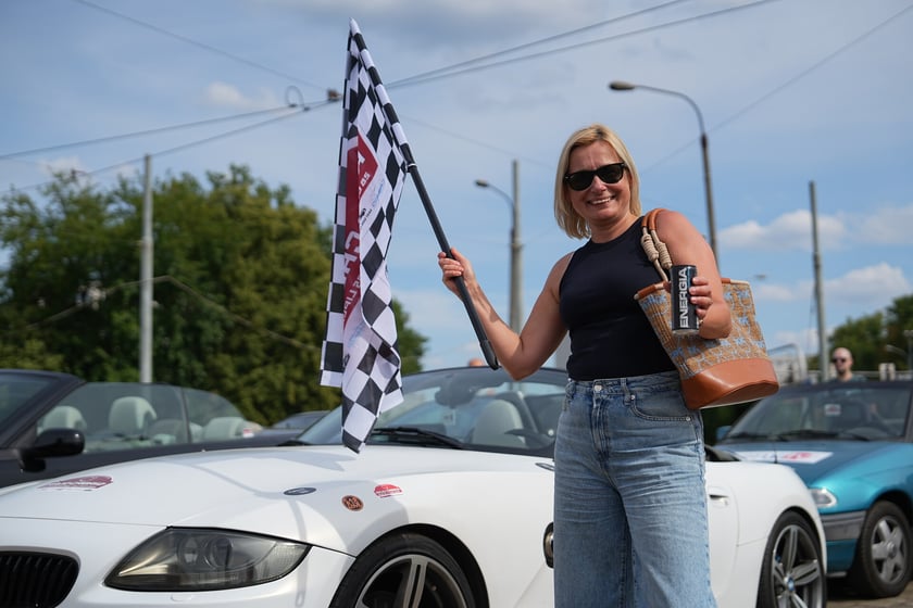 Meta Ogólnopolskiego Charytatywnego Rajdu Cabrio  na Zajezdni Popowice