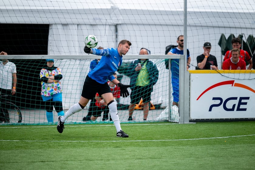 Ruszył XV Wrocław Cup! Kolorowa parada otworzyła Międzynarodowy Turniej w Piłce Ulicznej