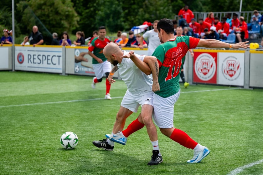 Ruszył XV Wrocław Cup! Kolorowa parada otworzyła Międzynarodowy Turniej w Piłce Ulicznej