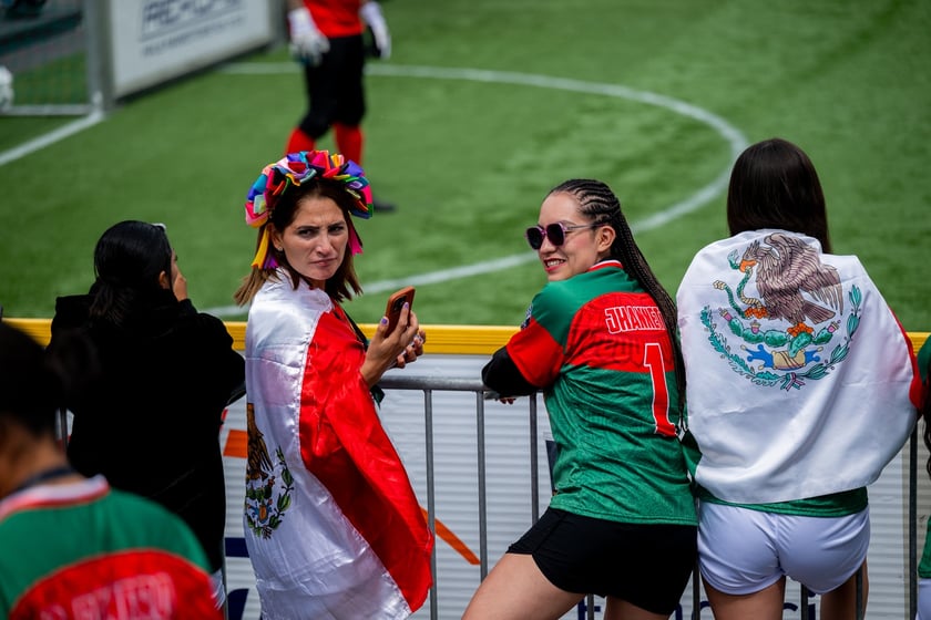 Ruszył XV Wrocław Cup! Kolorowa parada otworzyła Międzynarodowy Turniej w Piłce Ulicznej