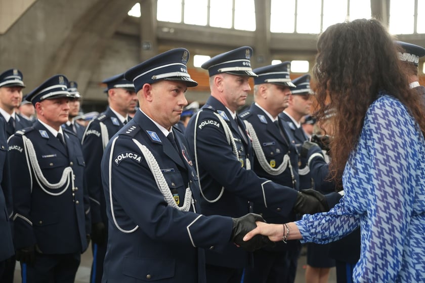 Święto Policji 2025. Wojewódzkie uroczystości w Hali Stulecia, 17 lipca
