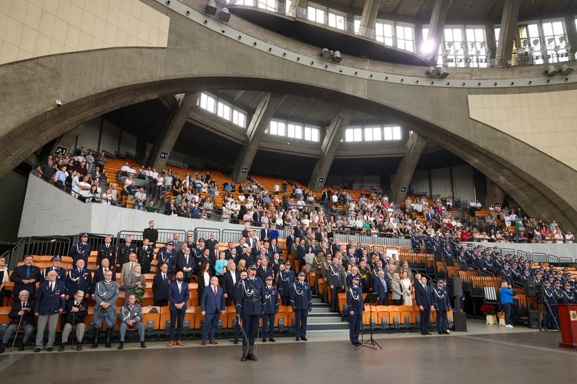 Święto Policji 2025. Wojewódzkie uroczystości w Hali Stulecia, 17 lipca