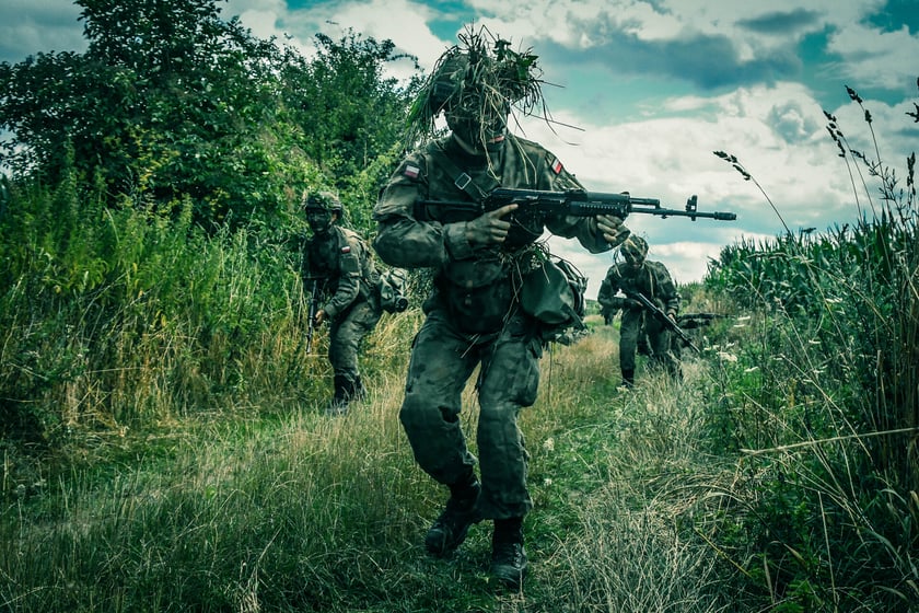 Żołnierze na szkoleniu "Wakacje z wojskiem 2"