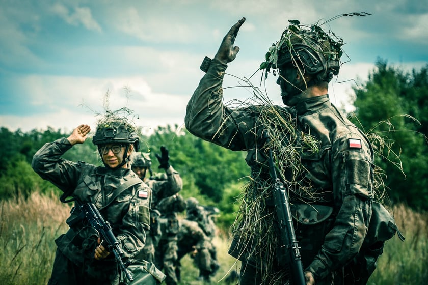 Żołnierze na szkoleniu "Wakacje z wojskiem 2"