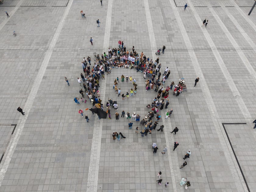 Barwna parada Lelenfant, 28.08