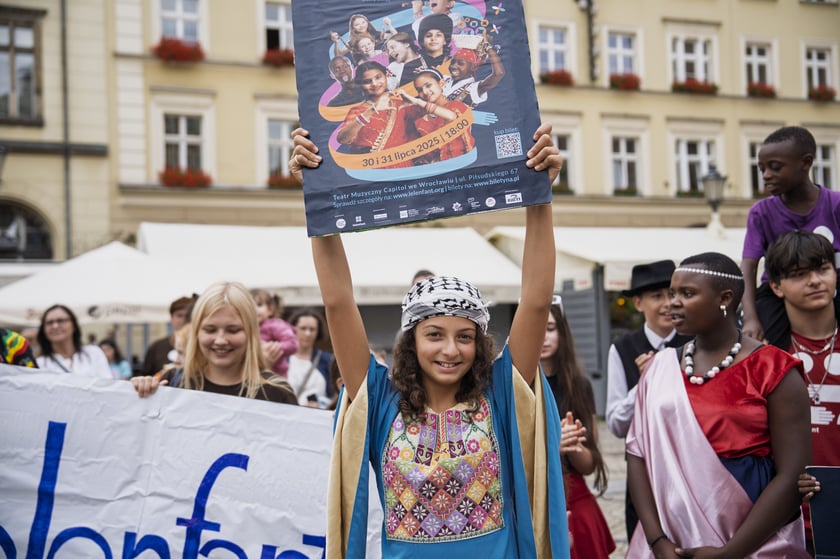 Barwna parada Lelenfant, 28.08