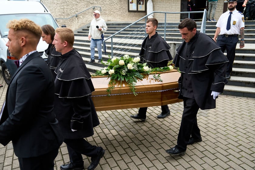 Pogrzeb poetki Urszuli Kozioł