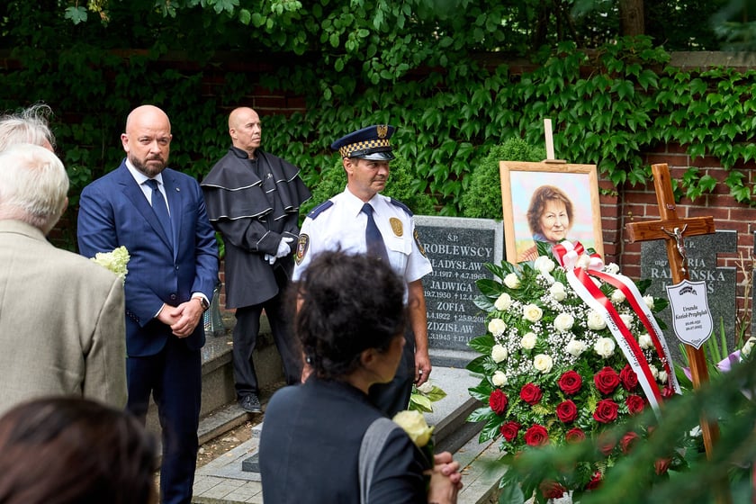 Pogrzeb poetki Urszuli Kozioł