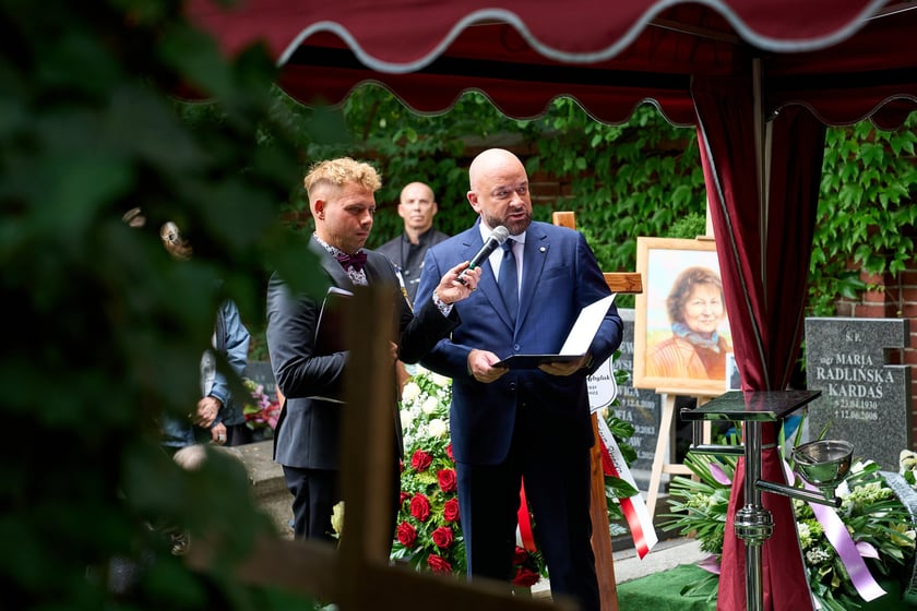 Prezydent Wrocławia Jacek Sutryk żegna wielką wrocławiankę