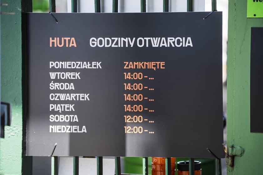 HUTA przy ul. Grabiszyńskiej 241.