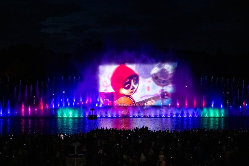 Na zdjęciach premiera &bdquo;Pixar: Lato Przyjaźni&rdquo;, nowego pokazu Wrocławskiej Fontanny Multimedialnej&nbsp;