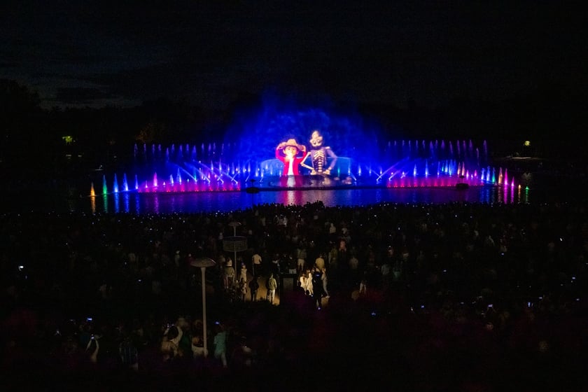 Na zdjęciach premiera &bdquo;Pixar: Lato Przyjaźni&rdquo;, nowego pokazu Wrocławskiej Fontanny Multimedialnej&nbsp;
