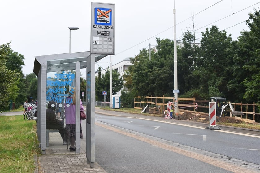 Budowa mijanki na ulicy Przyjaźni