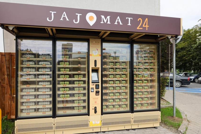 Jajomat przy ul. Popowickiej we Wrocławiu