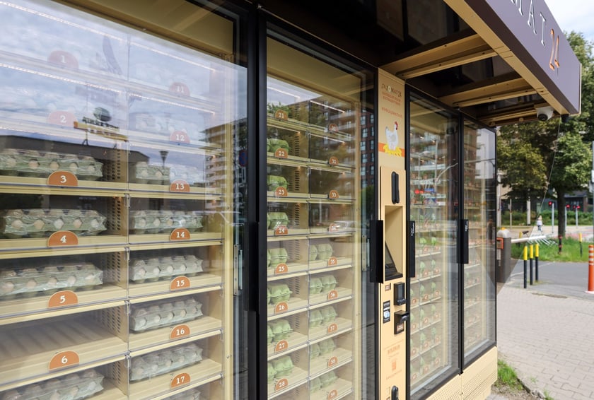 Jajomat przy ul. Popowickiej we Wrocławiu