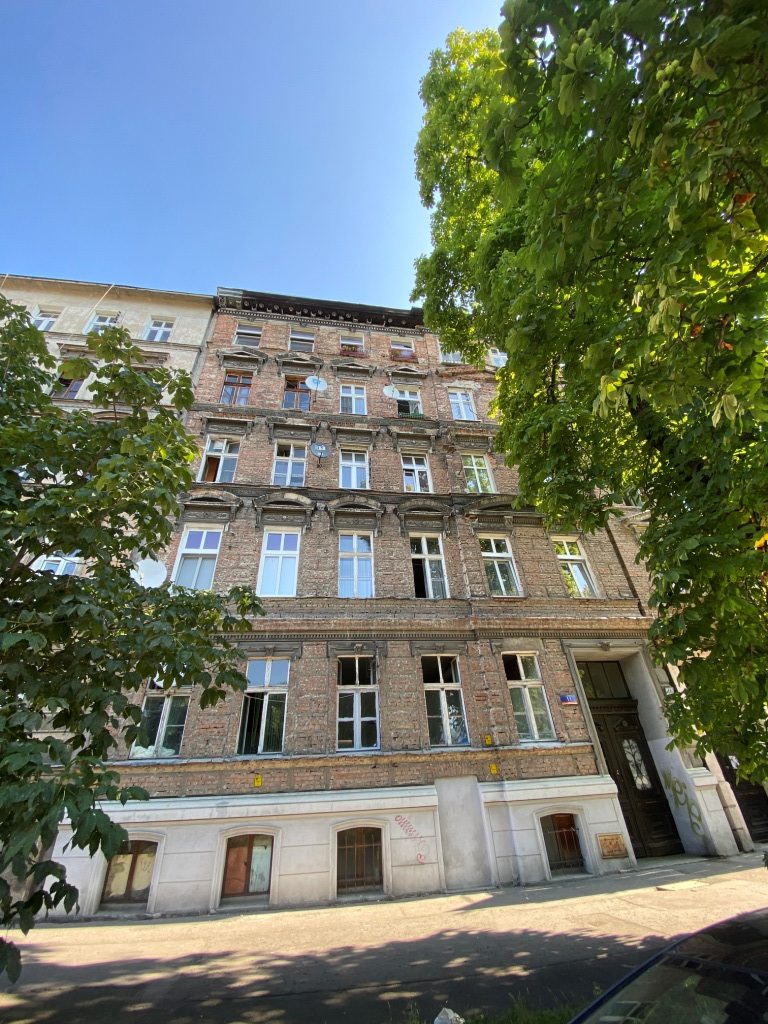 Kamienica pl. Strzelecki przed modernizacją