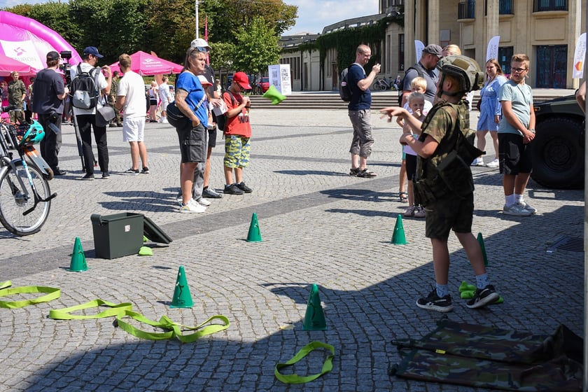 Piknik bezpieczeństwa przy Hali Stulecia - niedziela 10 sierpnia