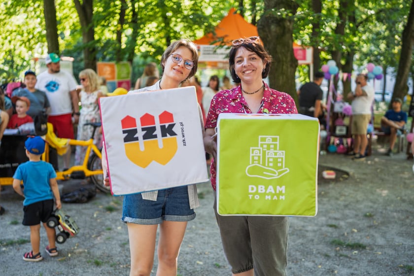 Festyn podw&oacute;rkowy "Dbam to mam" przy ul. Fiołkowej. Wrocław, 12.08.2025