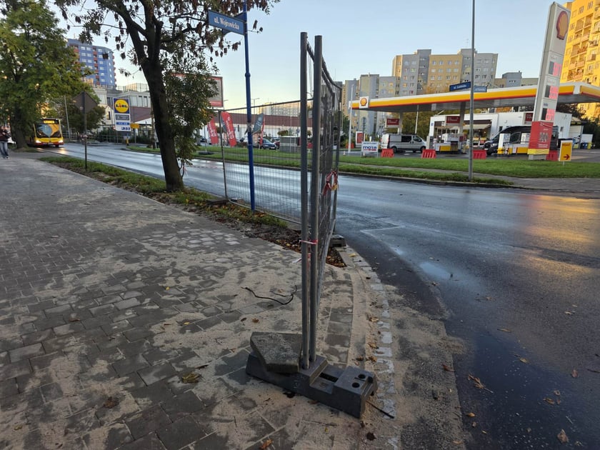 Remont chodnika na ul. Gubińskiej we Wrocławiu - 13.10.2025 r.