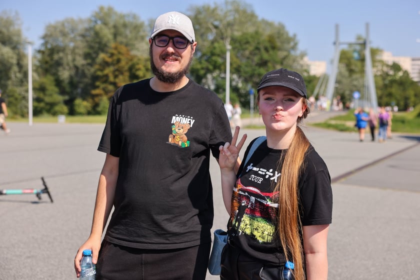 Fanie Eda Sheerana w drodze na kncert na Tarczyński Arena Wrocław, 15 sierpnia 2025